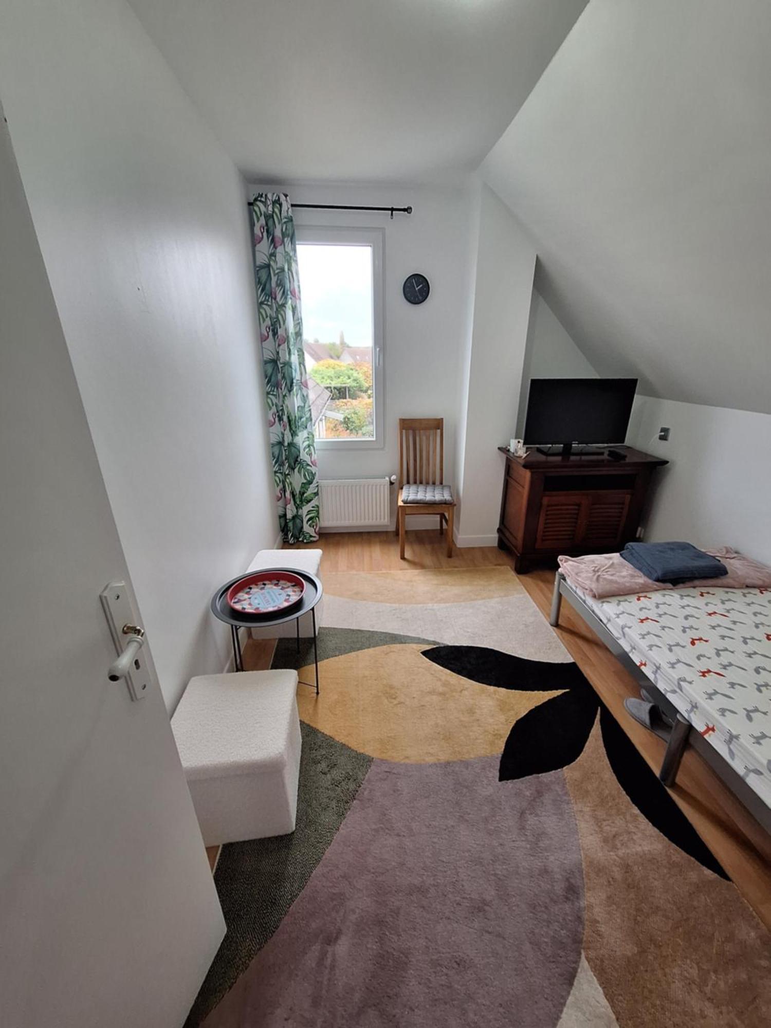 Chambres Et Table D'Hotes - Chez Paul Et Emilia Villers-Cotterêts Zewnętrze zdjęcie